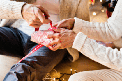 Holiday-Gifts-Ideas-for-Seniors